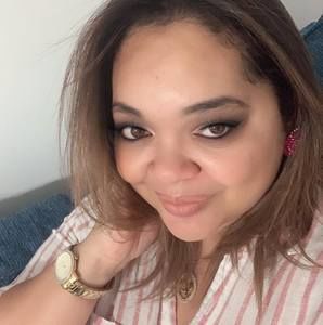 Meet your Posher, Juliana